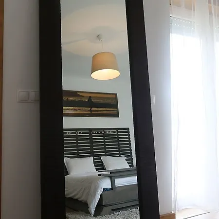 Ferrel Surf House Albergue